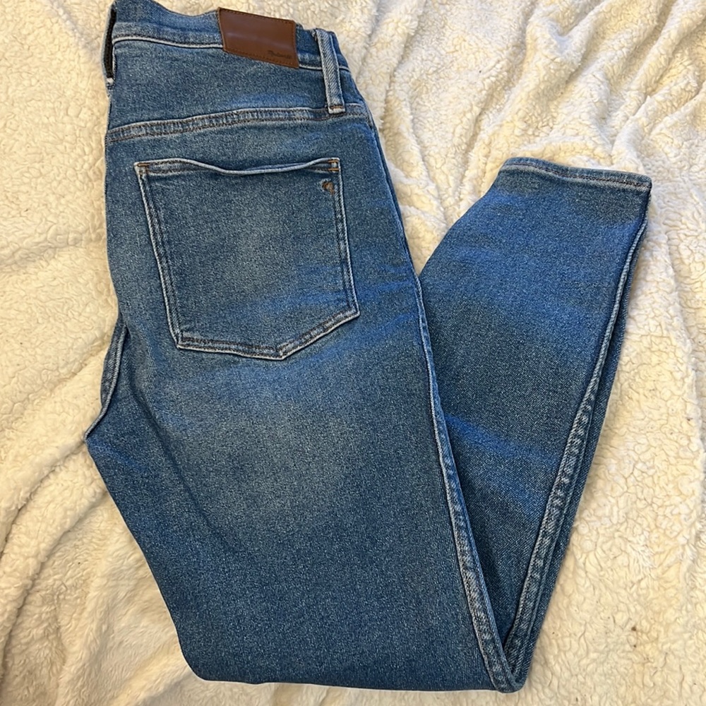 Madewell 10in skinny crop jeans size 30